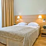 Ξενοδοχείο Hestia 4*